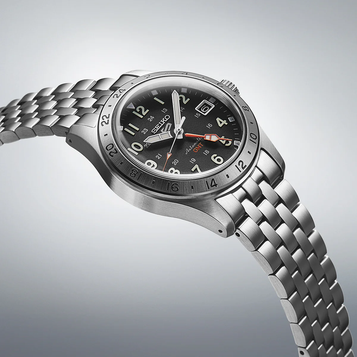 Seiko 5 Sports Field ‘Deploy’ Mechanical GMT - SSK023K1 - Image 3