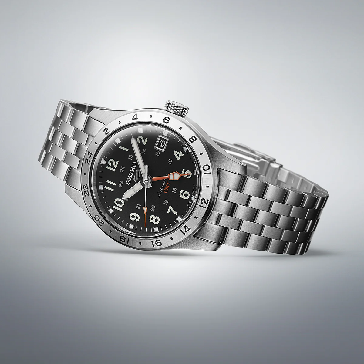 Seiko 5 Sports Field ‘Deploy’ Mechanical GMT - SSK023K1 - Image 4