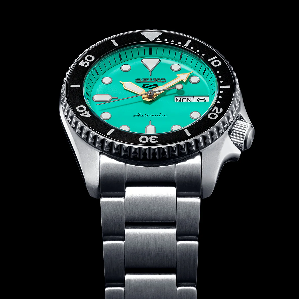 Seiko 5 Sports SKX Midi Teal - SRPK33K1 - Image 4