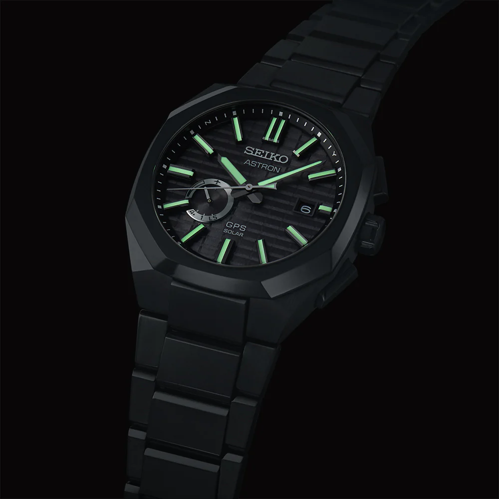 Astron GPS Solar Jet Black Crystal Box - SSJ015J1 - Image 3